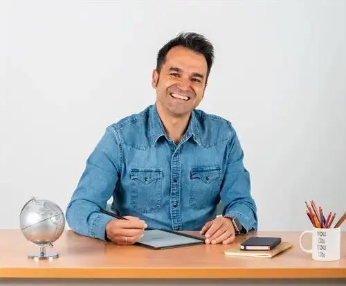 EducaciónLab -  - Manu velasco (1)
