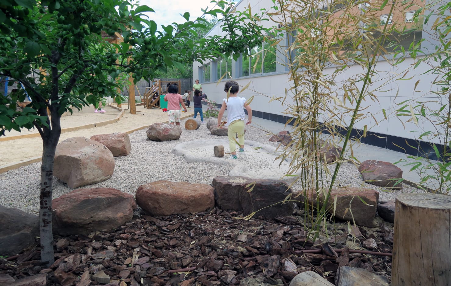 patio infantil