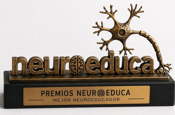 Estatuilla de los Premios NeuroEduca